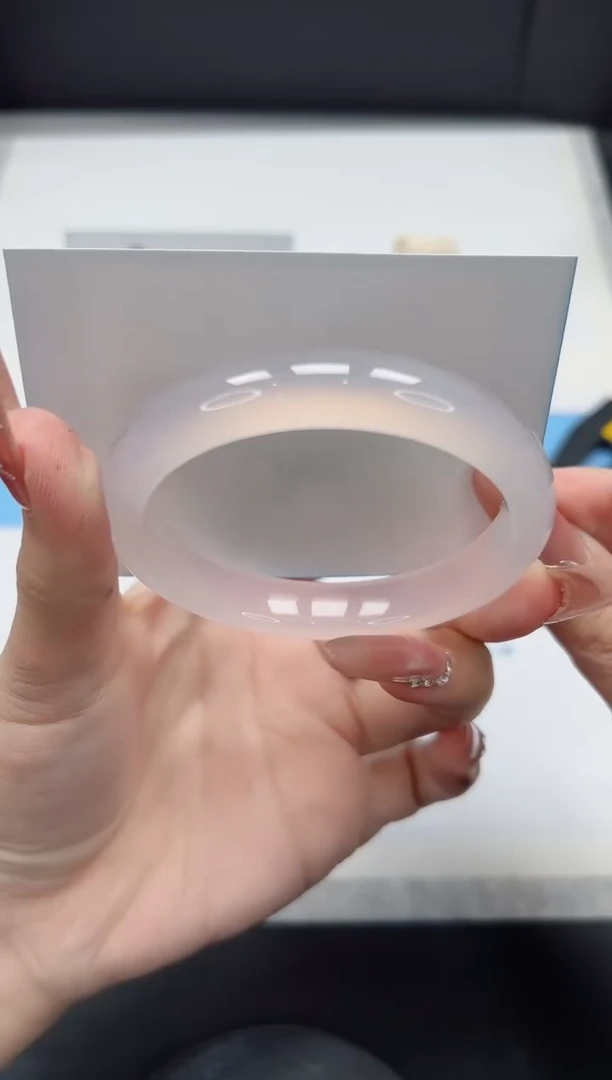 【闪购商品】石英质玉手镯未镶嵌341/荔枝57.4