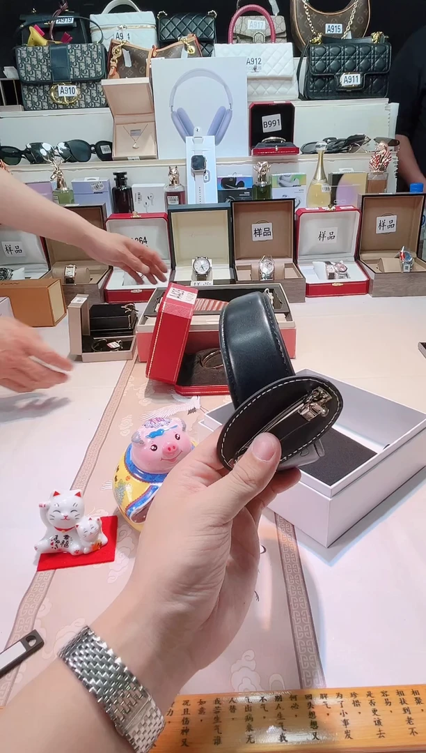 瓷片瓷器 库房到期 全部地板价@@1
