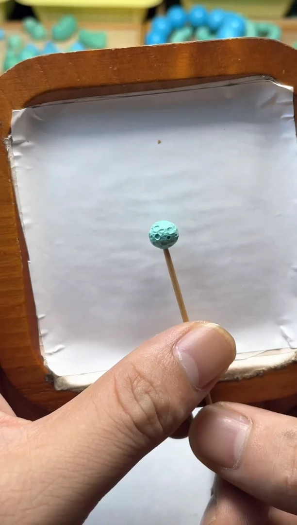 无非金属绿色卡8小陨石坑单珠