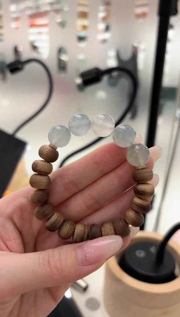 未镶嵌手串翡翠手串多人不退不换