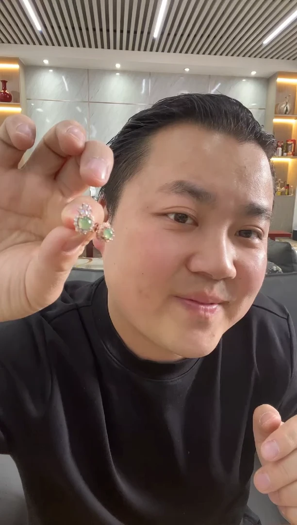 【闪购商品】翡翠耳饰银S925镶嵌耳环