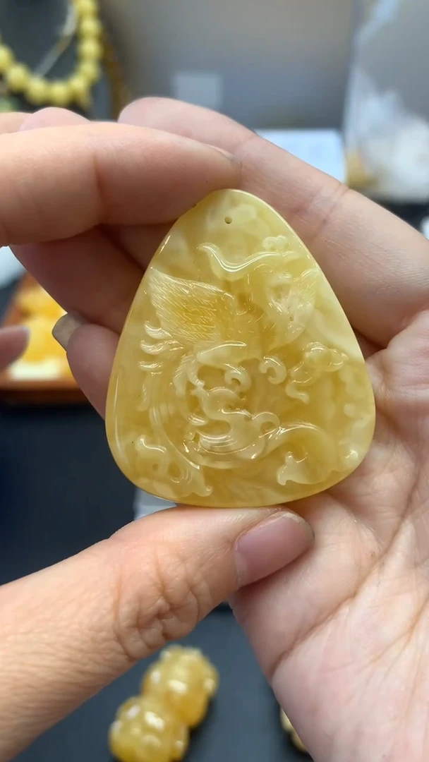 未镶嵌琥珀珠宝奇石73