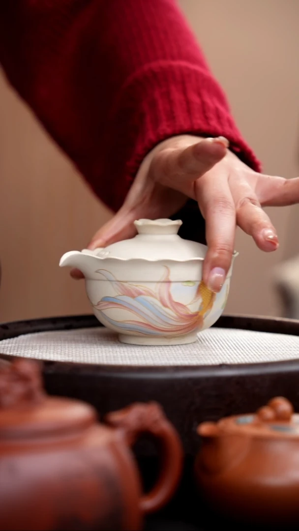 【闪购商品】紫砂茶壶白玉段金鱼盖碗+宜红005