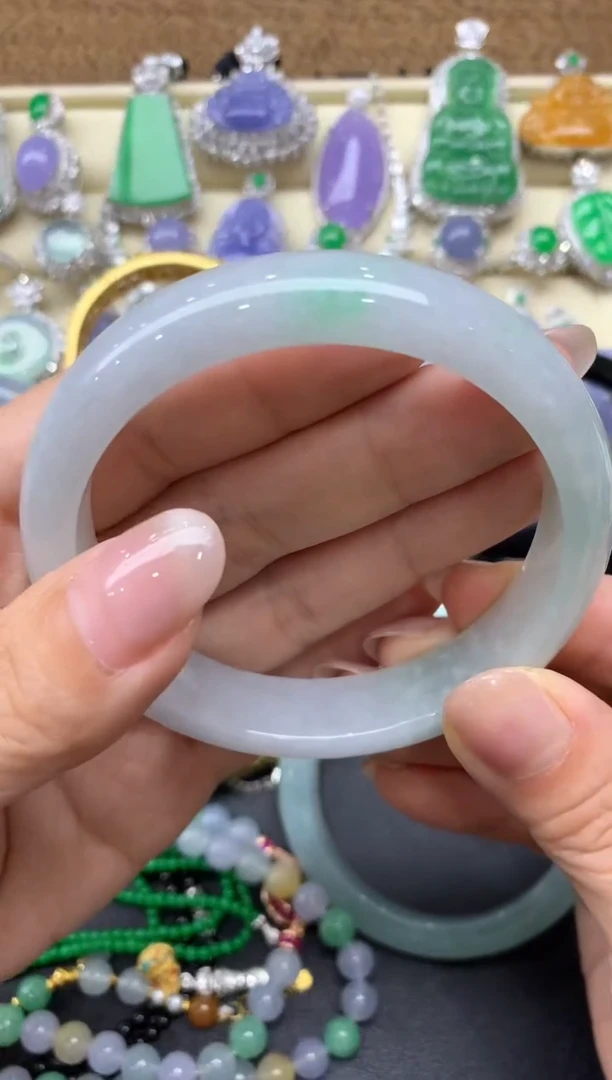 【闪购商品】翡翠手镯未镶嵌319-中国好珍宝