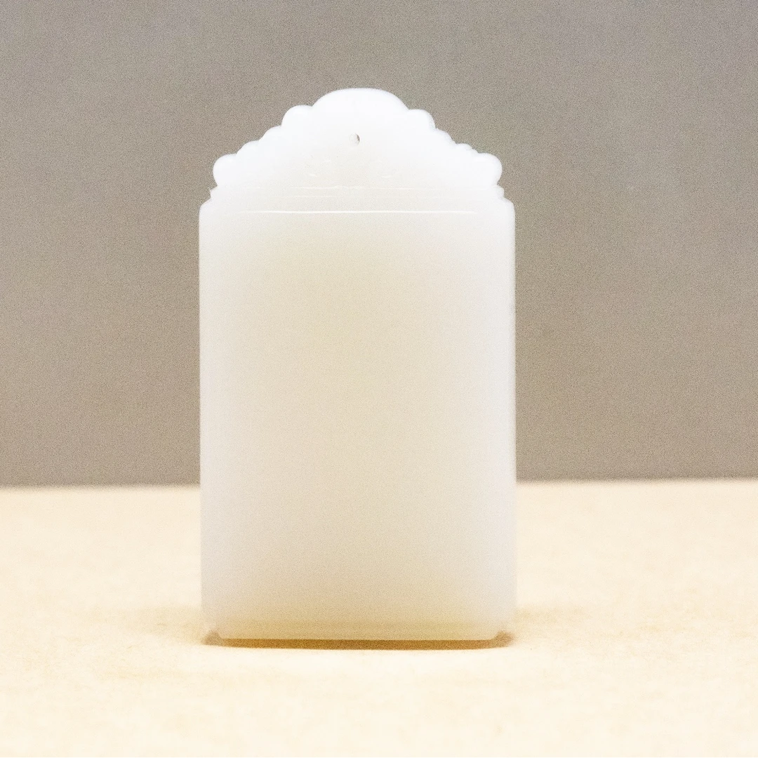 【苏州悠然玉雕艺术工作室】新疆和田玉无事牌