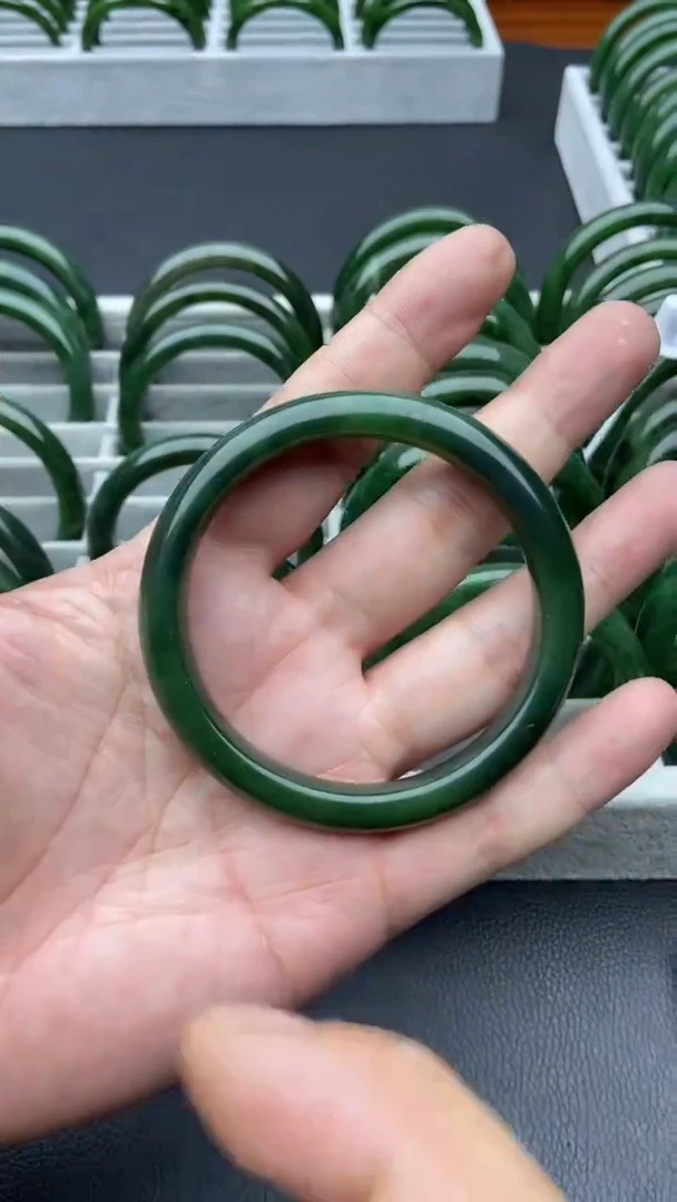 未镶嵌手镯和田玉（碧玉）07-60.6