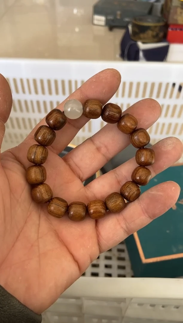 杯无运费险有瑕疵的摄影的产品有使用过的痕迹有点脏介意勿拍