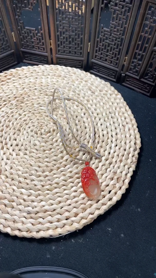 未镶嵌挂件南红玛瑙寒*挂件