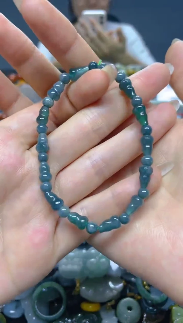 颈饰未镶嵌翡翠5MM/ C /翡翠A货，一件也是批发价