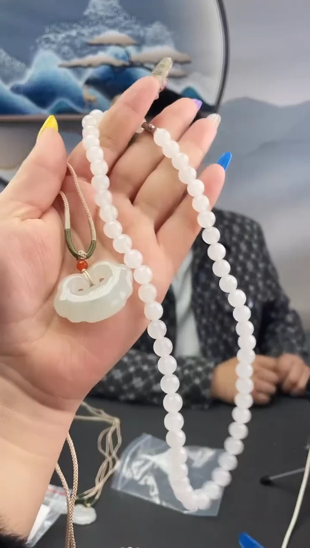 未镶嵌卡8天山翠项链加天山翠如意石英质玉天山翠项链如意