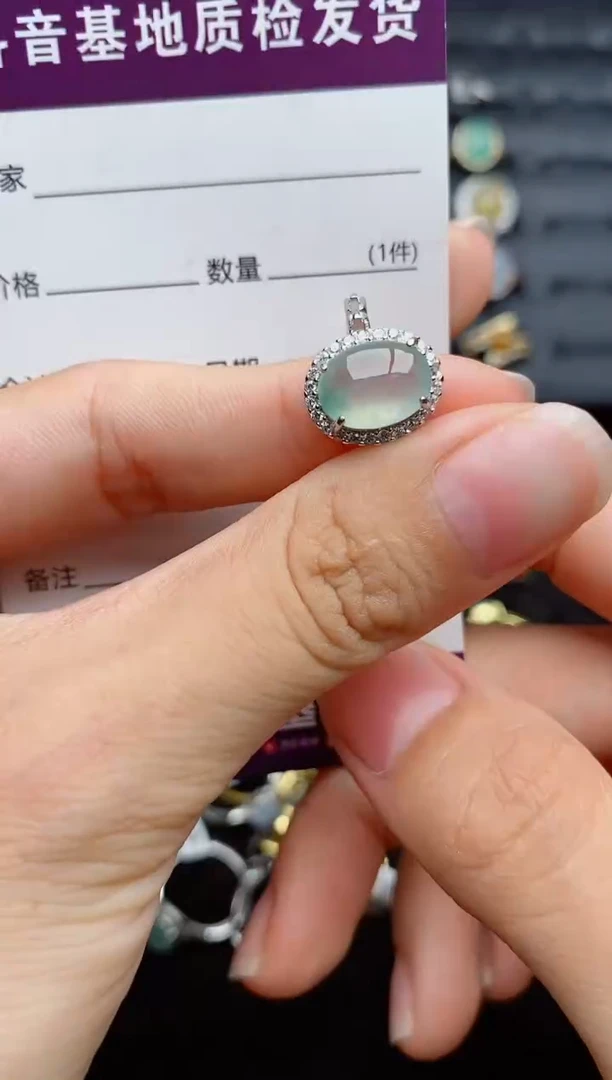 银S925镶嵌戒指翡翠....