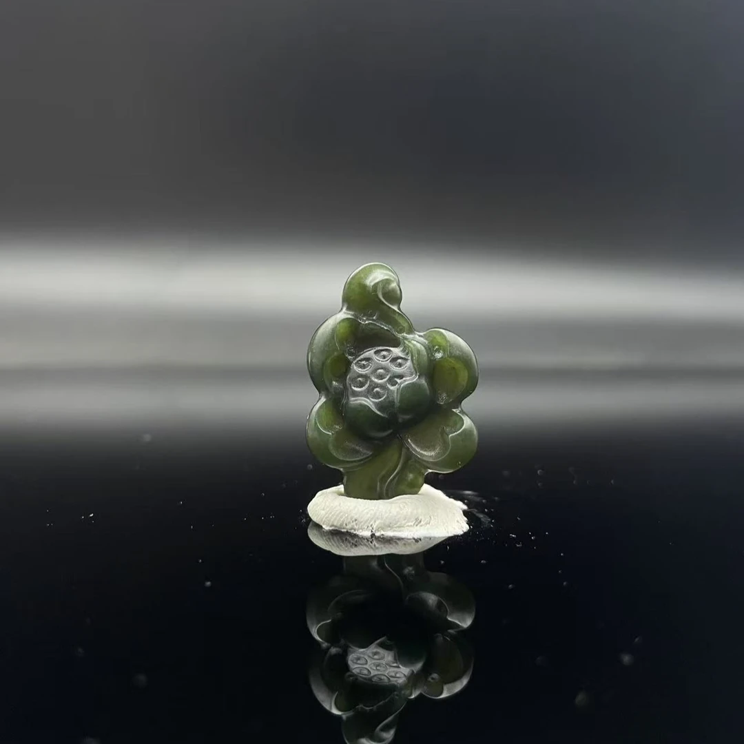 和田玉莲花吊坠 0669