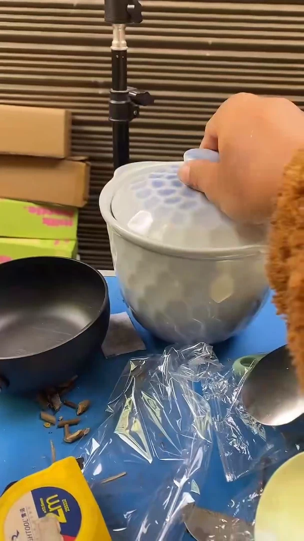 1石墨文猪油罐一升