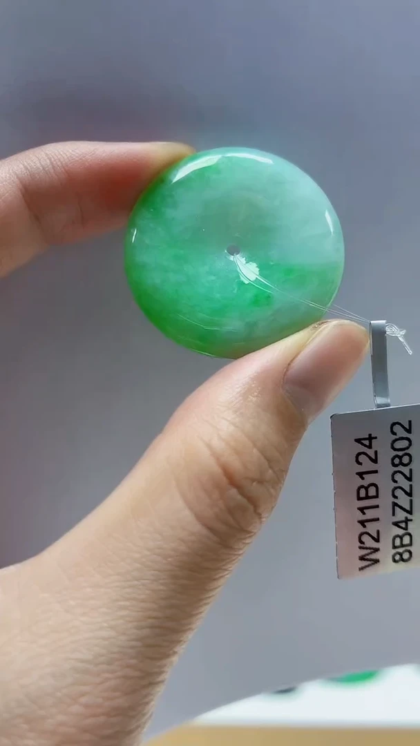 未镶嵌定制翡翠4688zm-毛货挂件扣子9