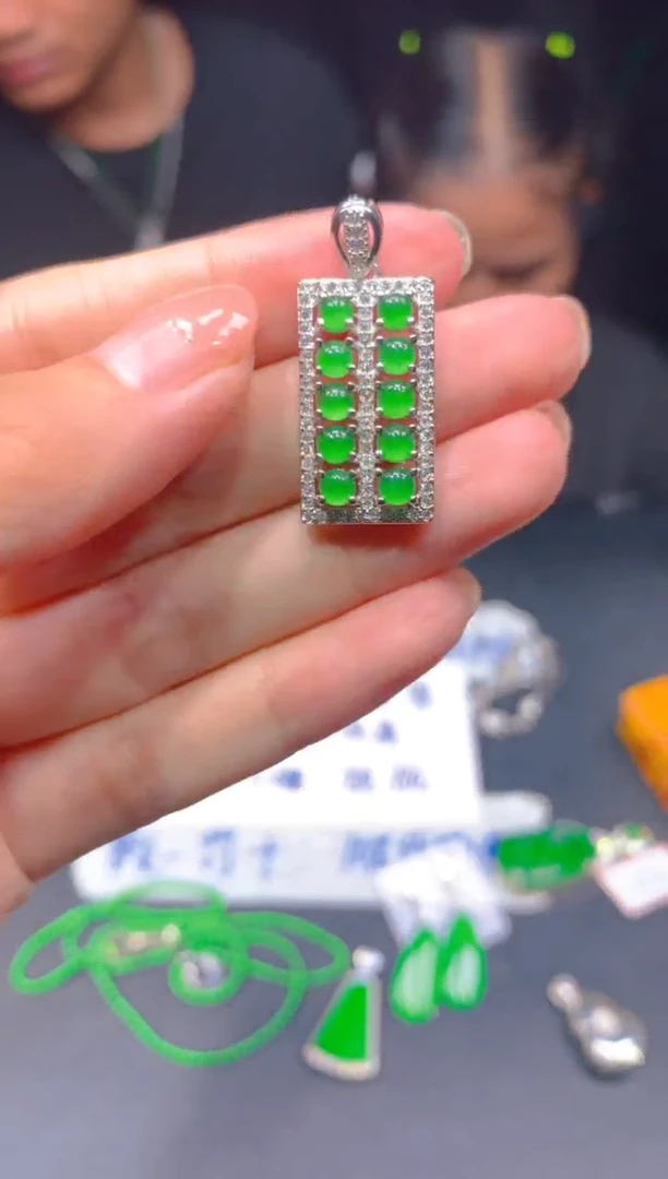 定制翡翠未镶嵌477多样性发货（发其一）