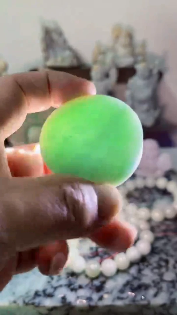 【闪购商品】翡翠吊坠(不含链)未镶嵌A36