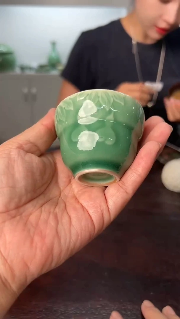 龙泉云间青瓷小米茶器