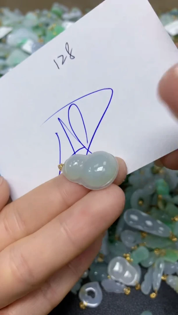 【闪购商品】翡翠挂件18K金镶嵌 天然翡翠A货