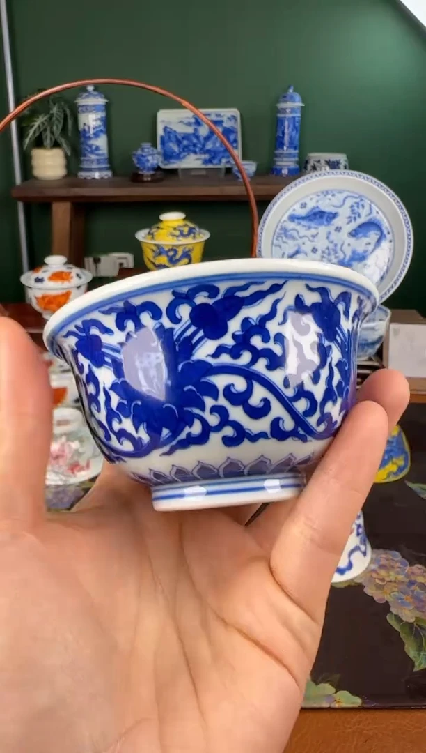 杯缠枝莲杯。微瑕 不退不换 介意勿拍