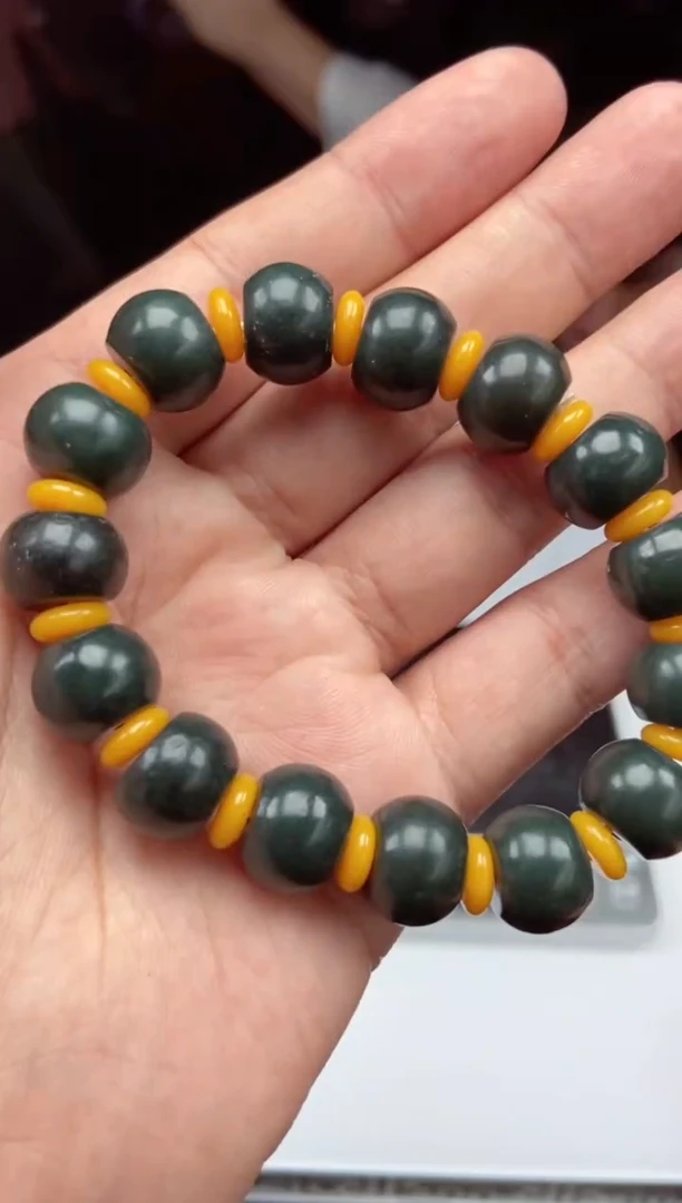 和田玉未镶嵌颈饰天然和田玉拍一发一