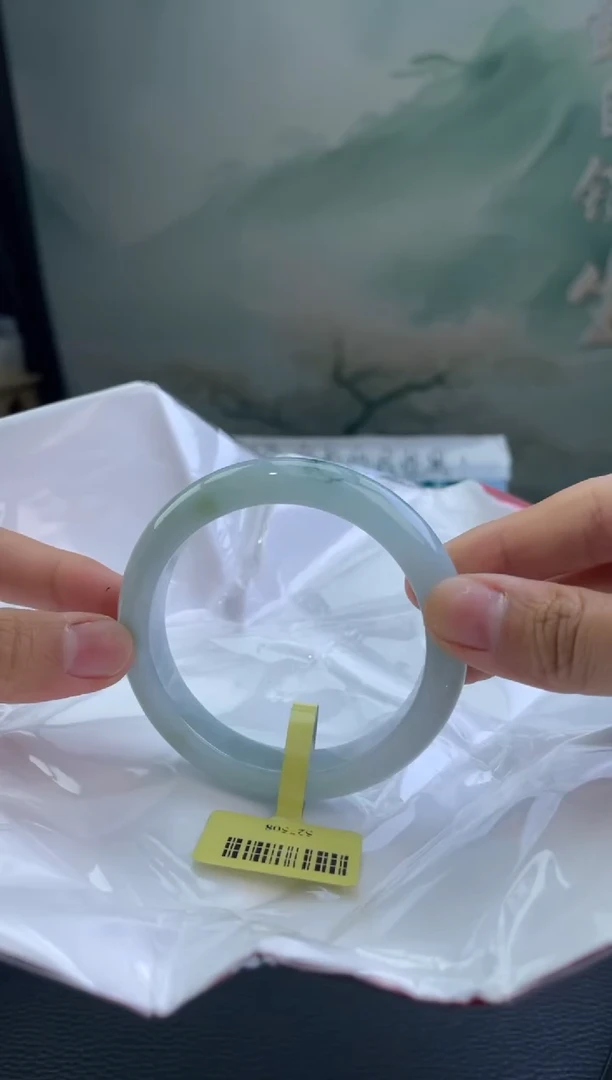 翡翠手镯未镶嵌3翡翠手镯