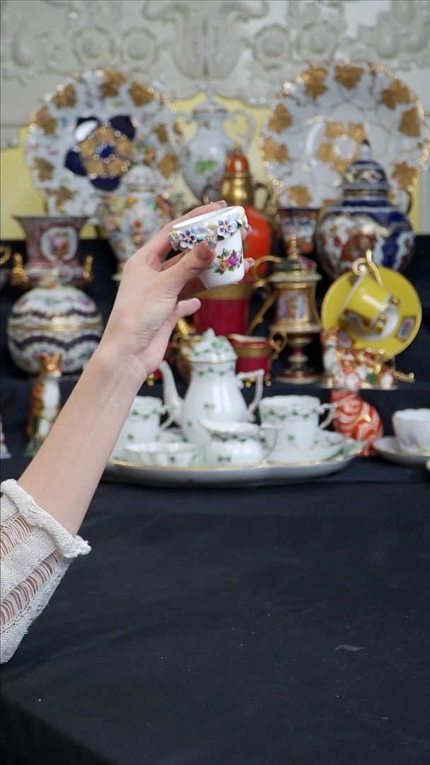 骨瓷婷婷中古器物如图所示121