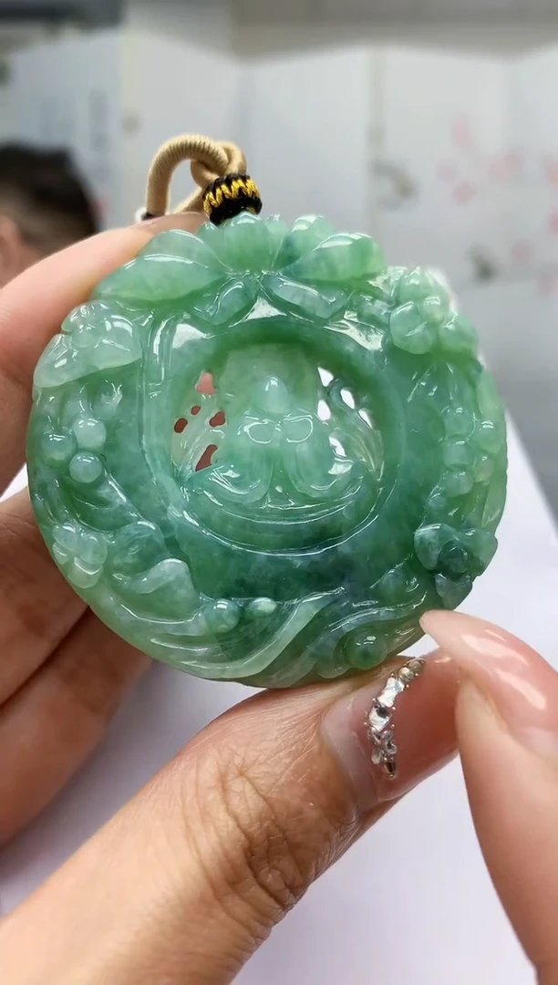 【闪购商品】定制翡翠未镶嵌5152MM-毛货挂件30