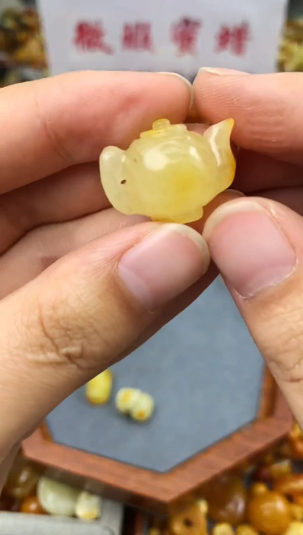 【闪购商品】琥珀珠宝奇石未镶嵌115