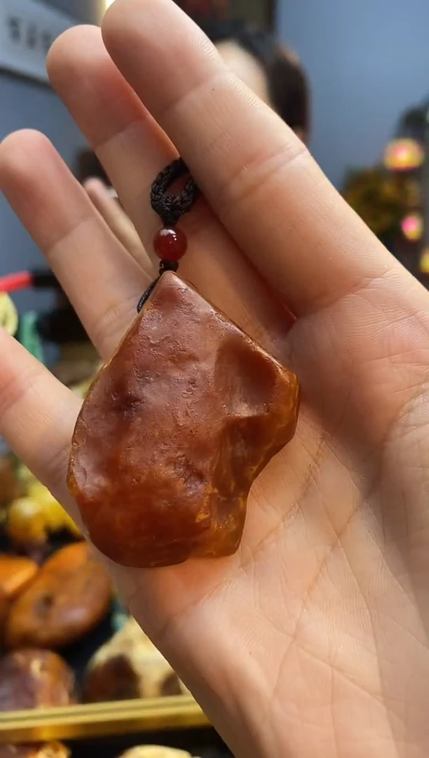 琥珀颈饰未镶嵌吊坠