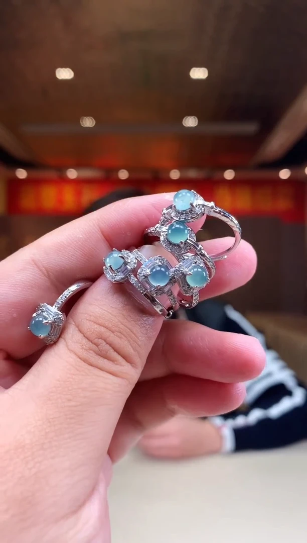 【闪购商品】翡翠颈饰未镶嵌多样性发货（只发一件) *d2