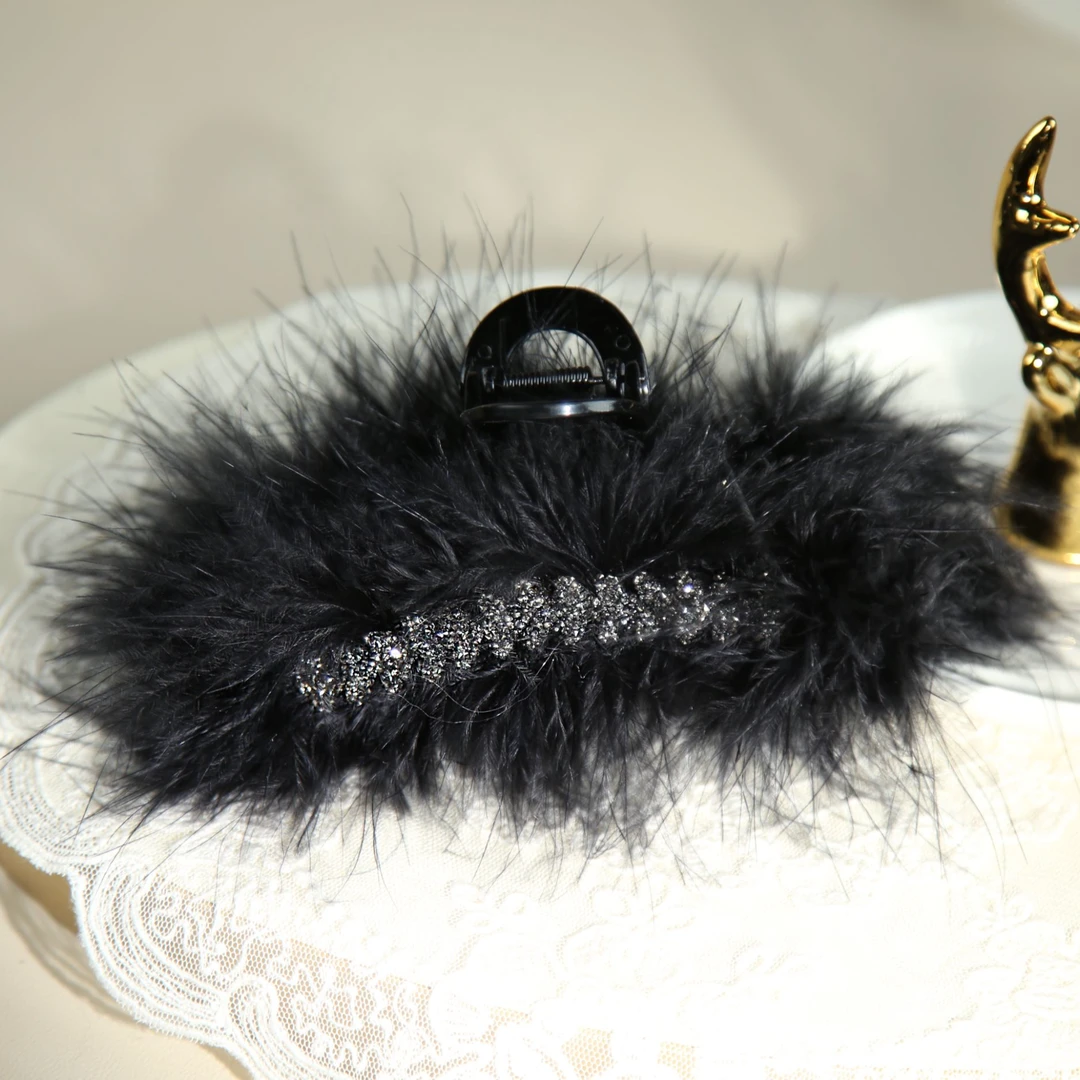 毛毛唐草13公分抓夹气质网红时尚可爱黑色毛球优雅秋冬098