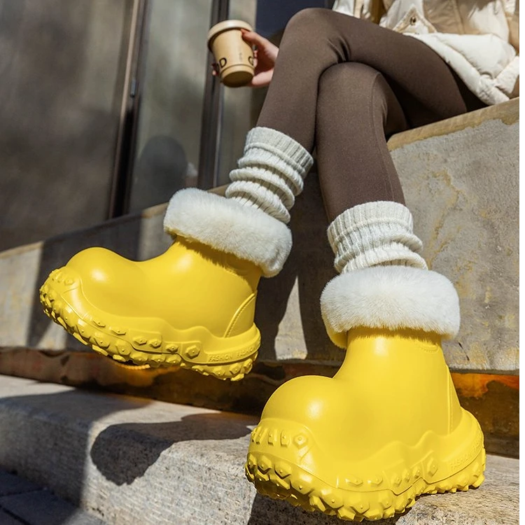 她美足轮胎底冬季女款棉鞋百搭日常通勤雪地靴加绒款厚底增高黄色