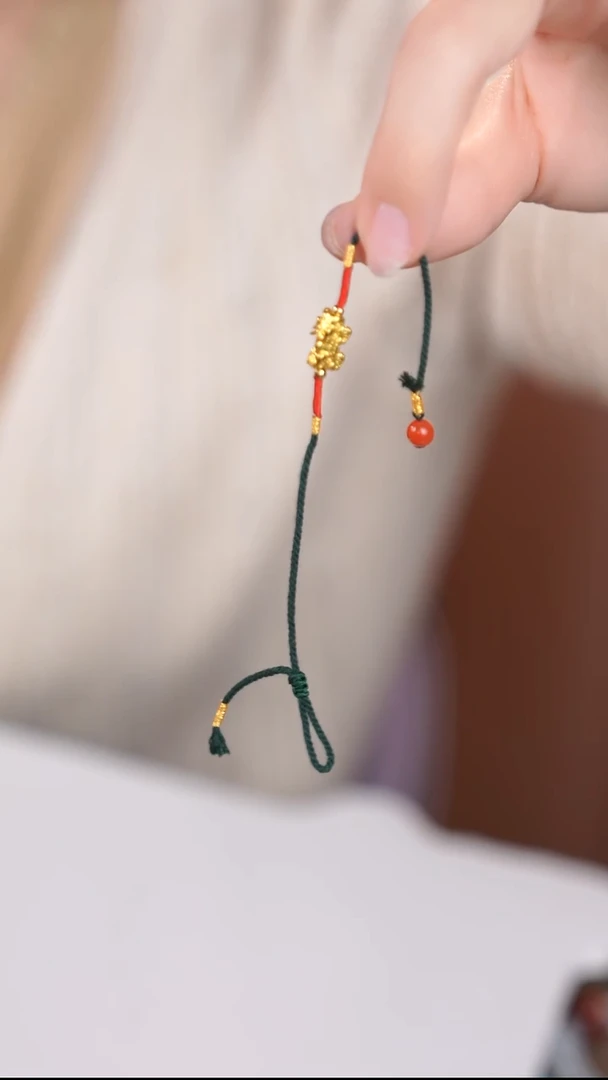 18K金镶嵌手链南红玛瑙@