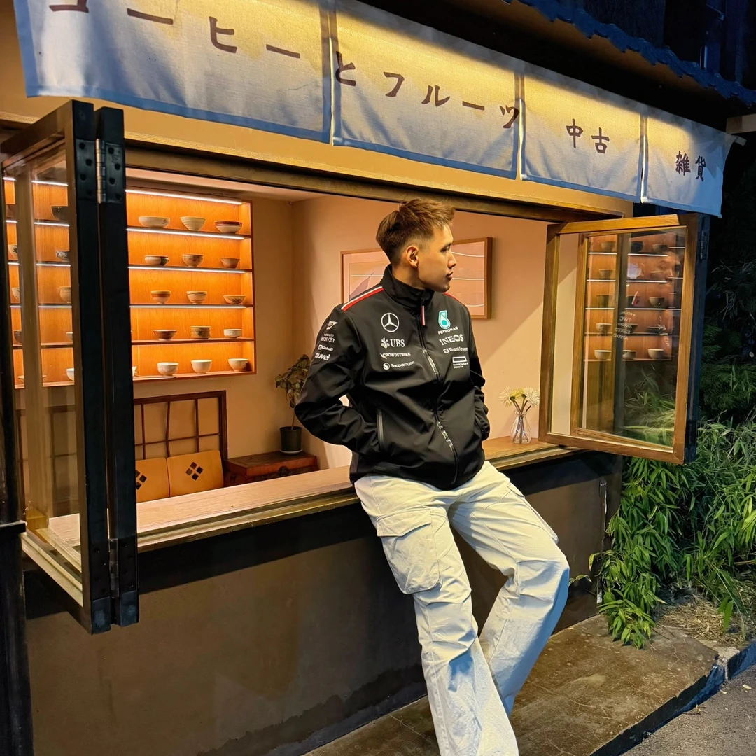 梅赛德斯奔驰F1-美式复古软壳夹克外套赛车服机车服休闲日常