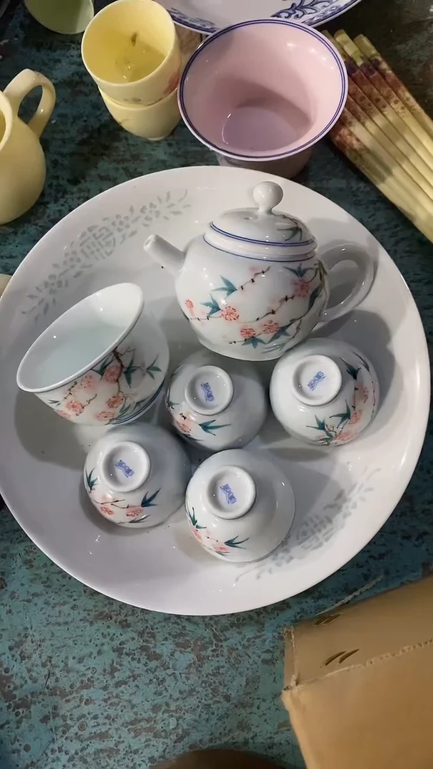 摆件陶手绘桃花1壶4杯1大主人杯