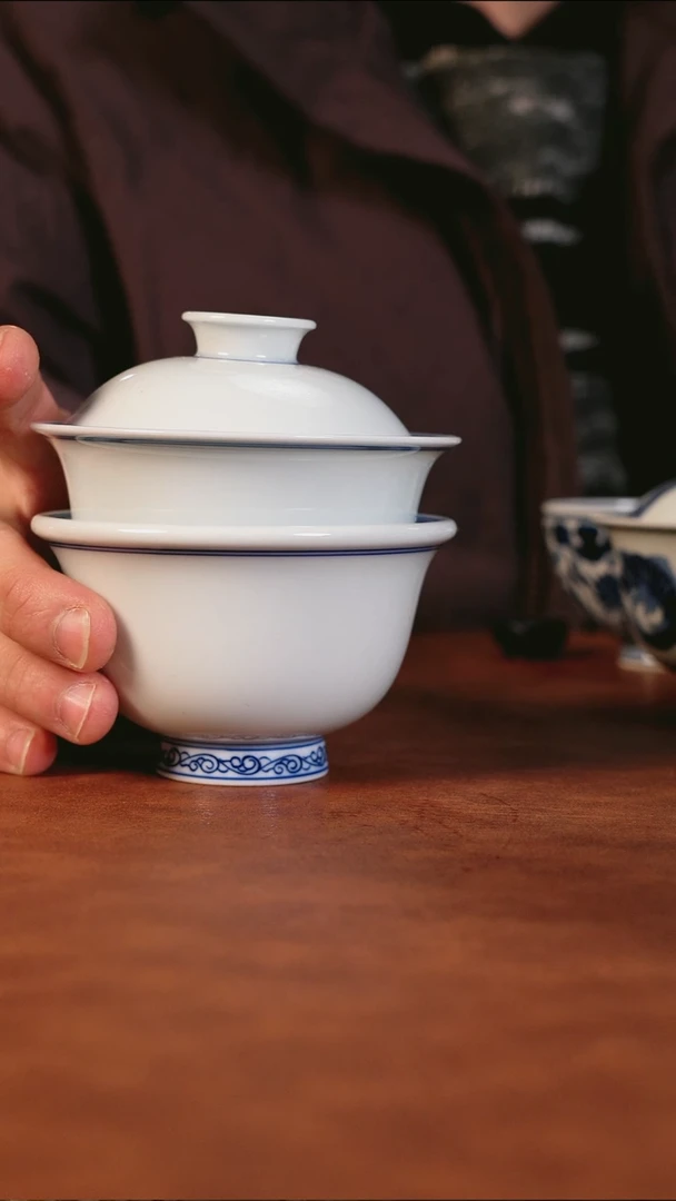 用****4景德镇纯手工手绘白胎盖碗加大压手