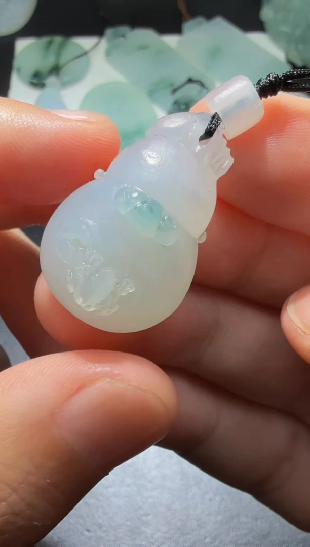 未镶嵌定制翡翠毛货