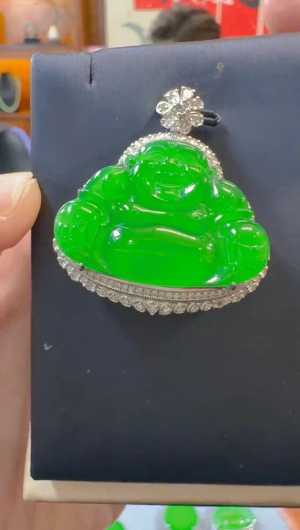吊坠(赠链)18K金镶嵌翡翠天然A货翡翠