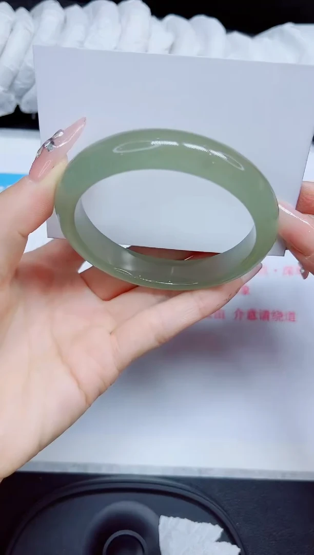 石英质玉手镯未镶嵌454