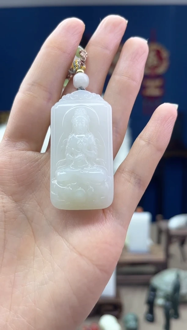 【闪购商品】和田玉颈饰未镶嵌1