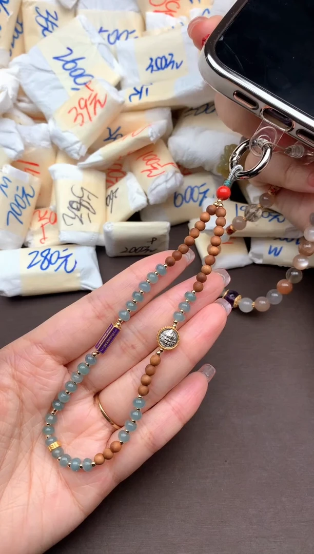 翡翠挂件合金多样性发货（发一个）