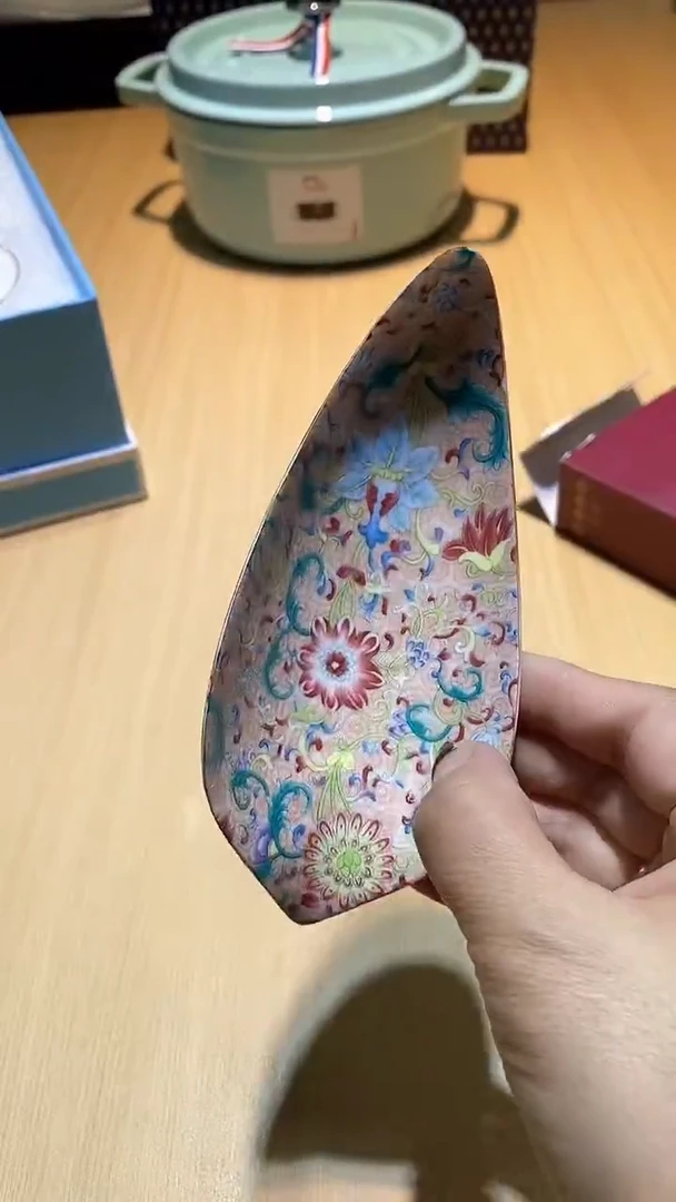 【闪购商品】瓷片锅碗瓢盆一件不剩