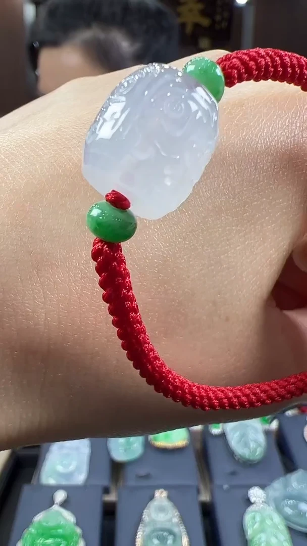 【闪购商品】翡翠未镶嵌挂件手绳