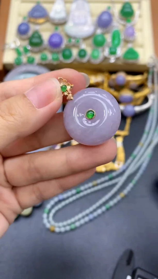 颈饰18K金镶嵌翡翠501-中国好珍宝