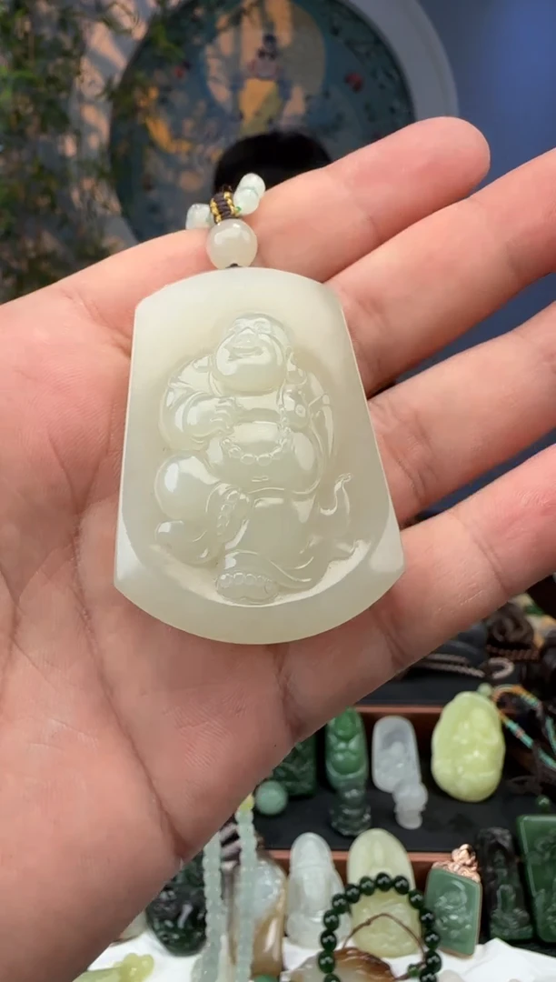 和田玉未镶嵌颈饰和田玉