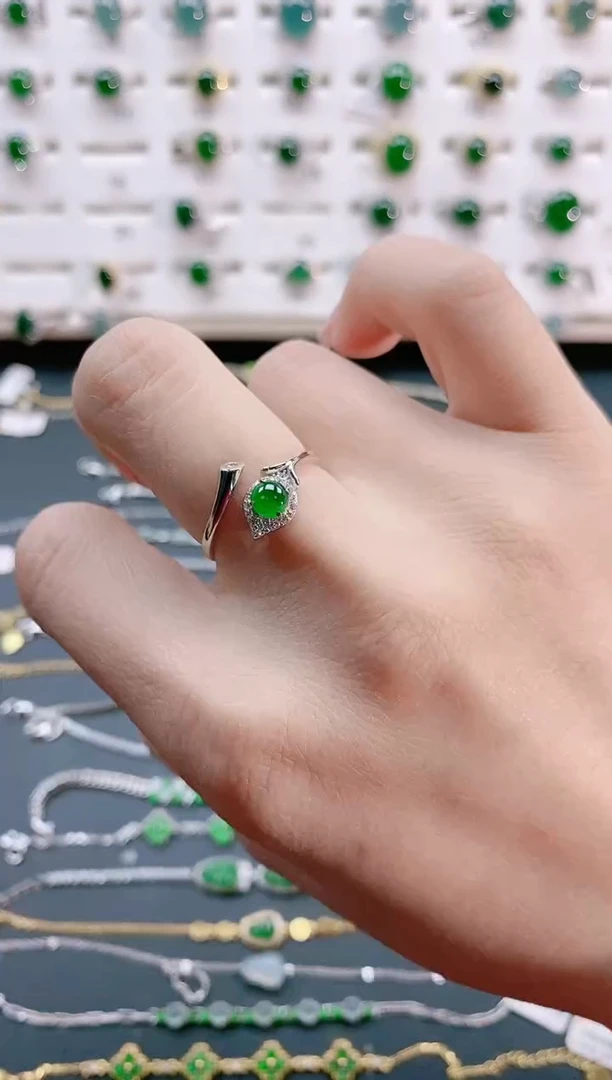 【闪购商品】翡翠戒指银S925镶嵌天然翡翠