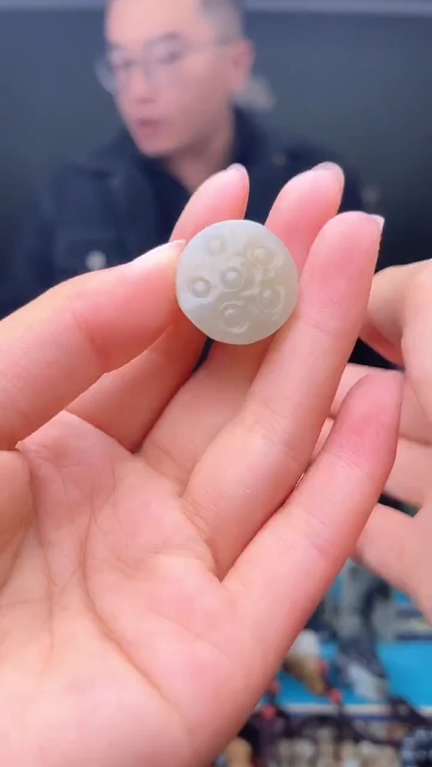 未镶嵌和田玉挂件1