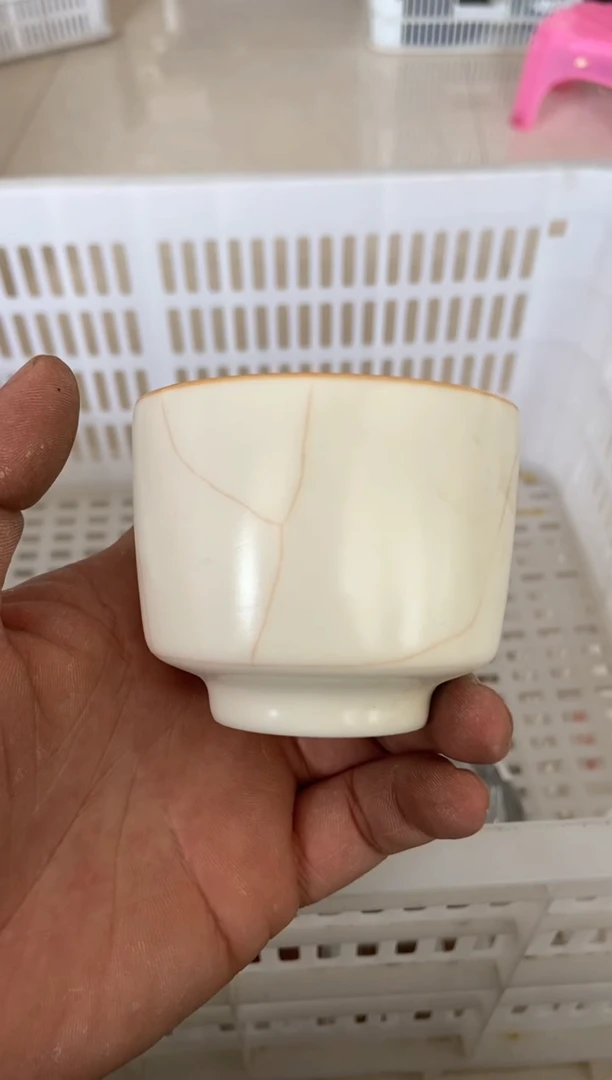 杯无运费险有瑕疵的摄影的产品有使用过的痕迹有点脏介意勿拍