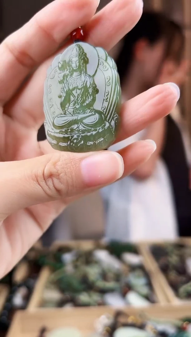 颈饰未镶嵌和田玉拍一发一，多样性发货