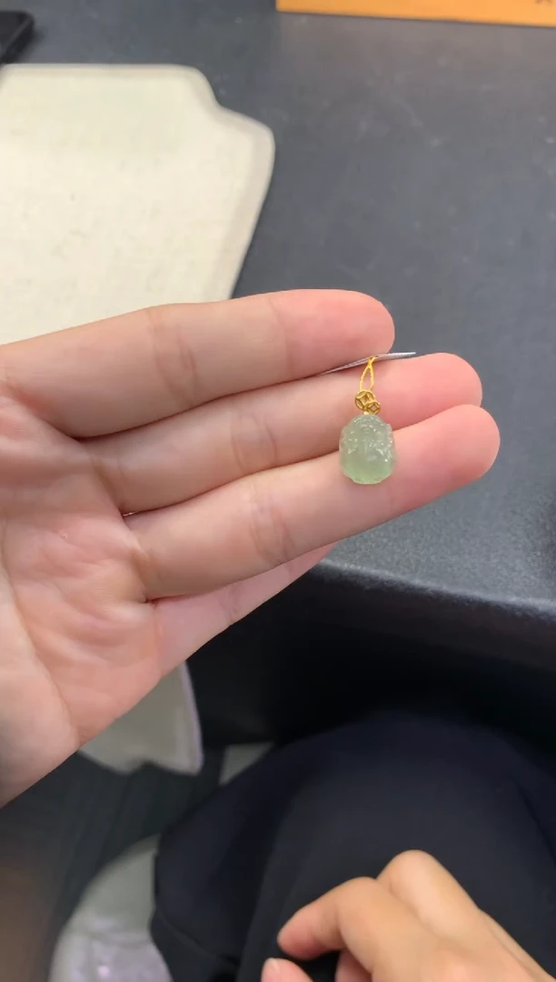 【闪购商品】翡翠颈饰18K金镶嵌FA320翡翠貔貅多样性发其一